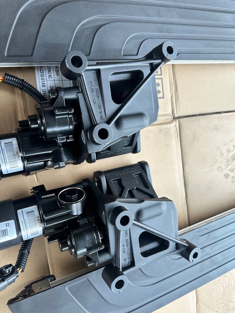 фото №2, Порог пороги электрический пороги выдвижные range rover land rover l460