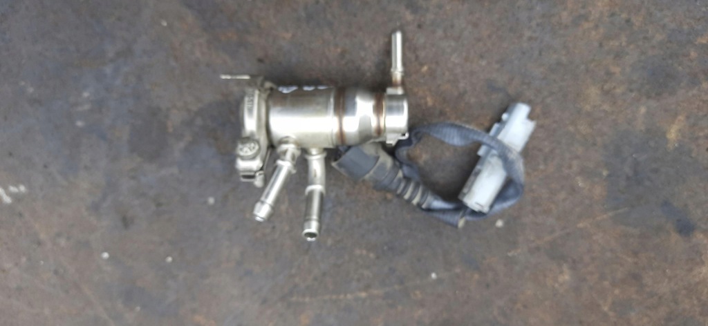 Инжектор adblue 1.5dci renault kangoo iii lift 208995377 в Украине