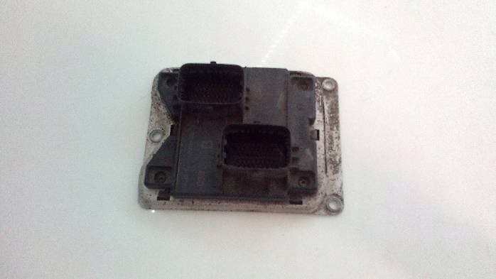 фото №1, Бортовий комп'ютер двигуна alfa romeo 146 1,4 b 0261204943