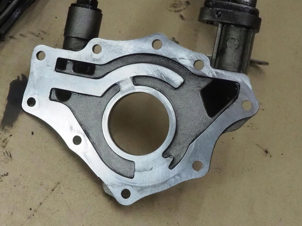 фото №15, Hyundai i20 1.4 crdi корпус распределительного вала насос масла d4fc 2008-