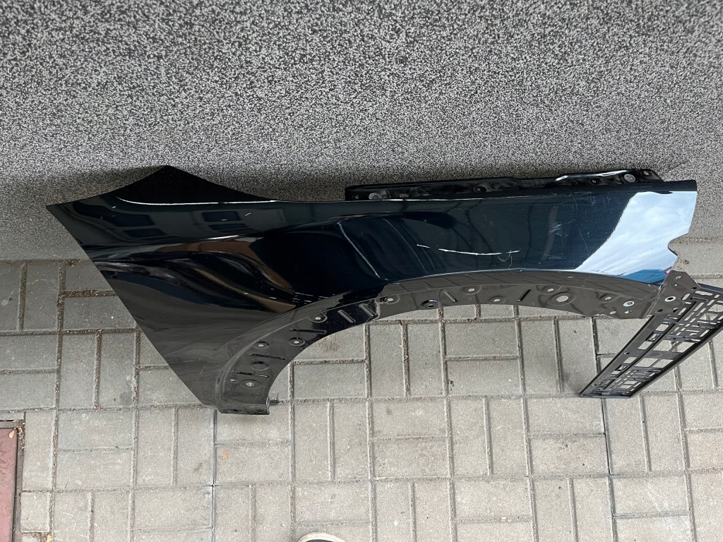 Крило правий передній mazda cx30 cx-30 Зі Шроту