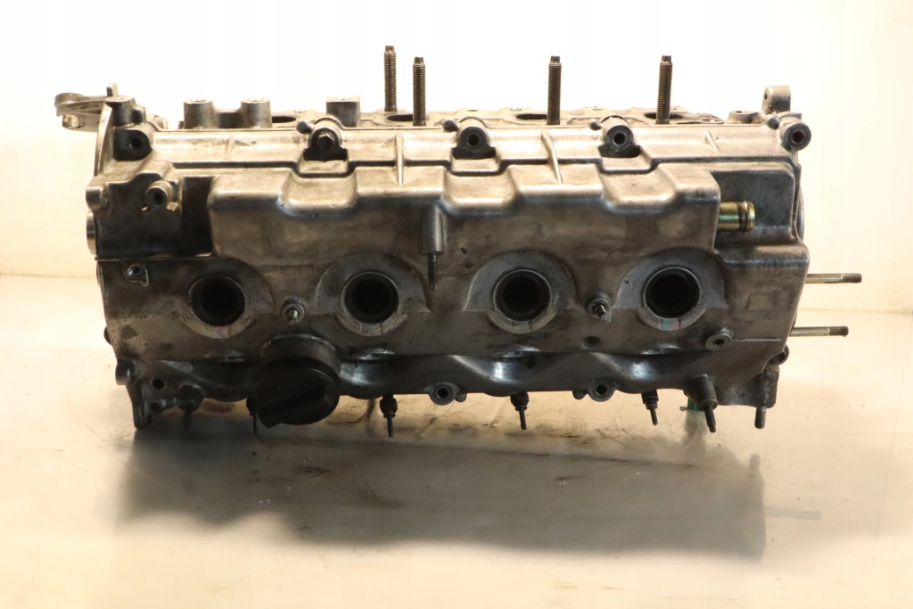 фото №4, Головка двигателя toyota corolla ix e12 2.0d4d