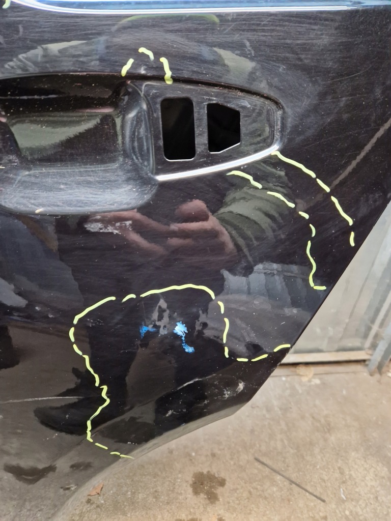 фото №2, Volvo xc40 2017- дверь задняя левая