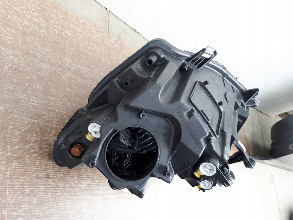 фото №9, Skoda kamiq 19- лампа перед правая передняя 658941016b