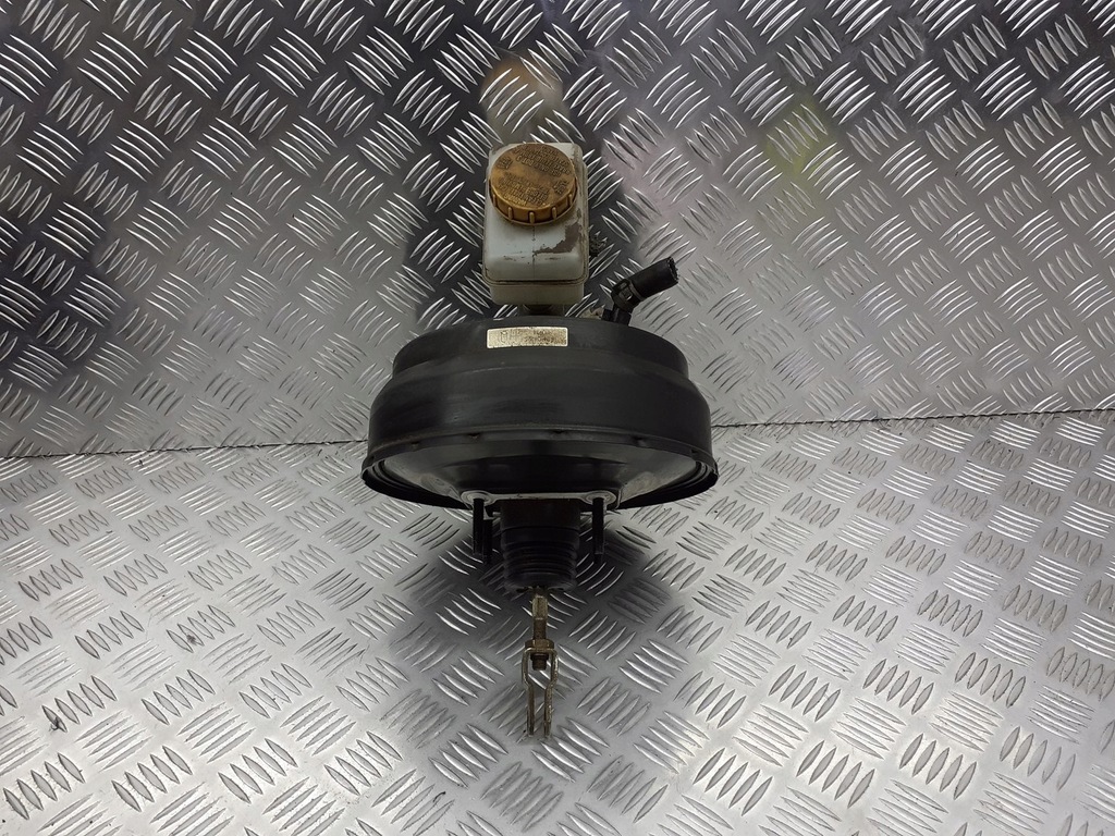 фото №1, Усилитель тормозов subaru legacy iii 2.5