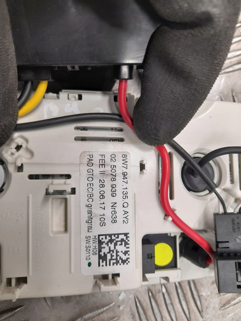 фото №5, Audi a5 8w7947135q с передний освещение кабины