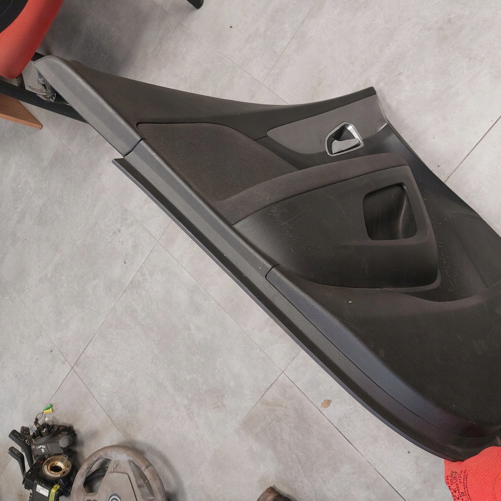 фото №7, Opel mokka a обшивка двері лівий перед 95393814