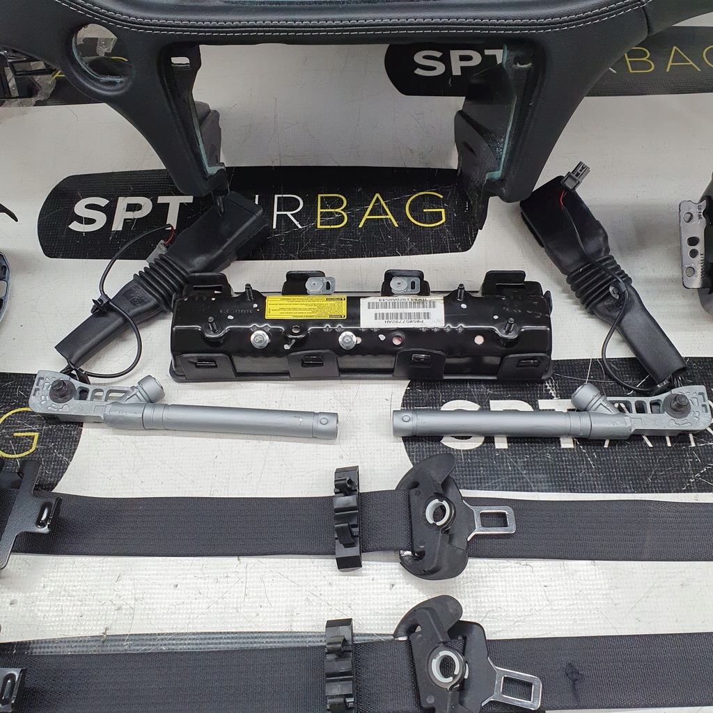 фото №7, Charger панель приладів консоль подушки безпеки ремені подушка безпеки