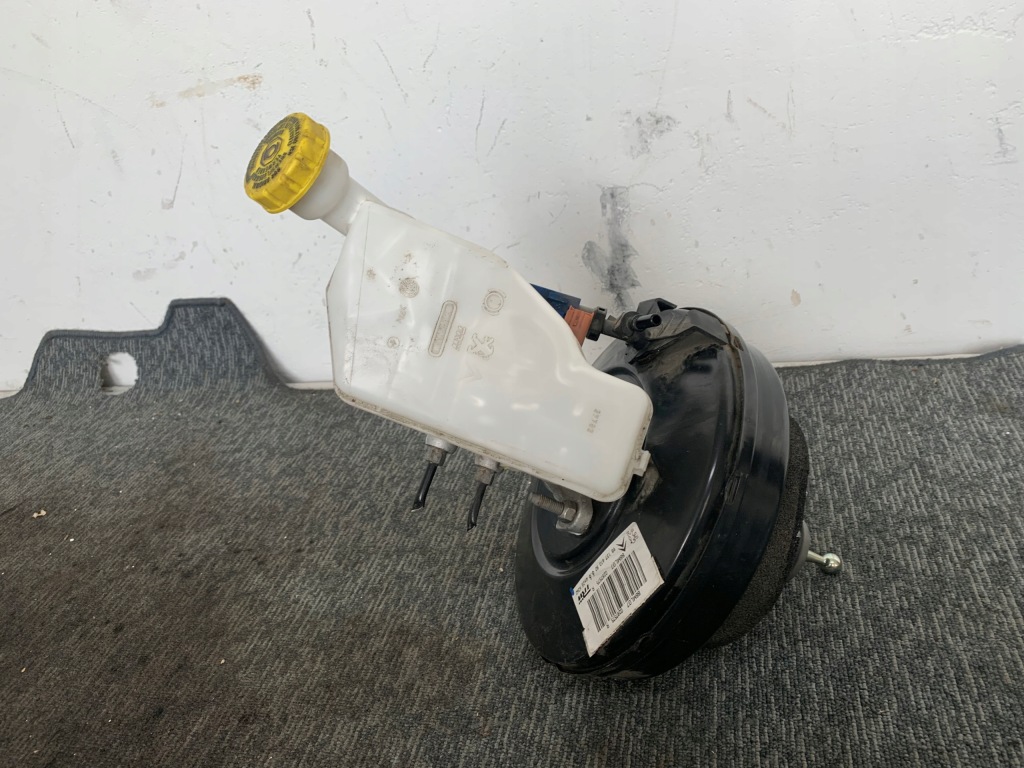 фото №1, Opel crossland x 1.2 thp автоматична коробка передач підсилювач гальм насос гальмівна оригінал europa