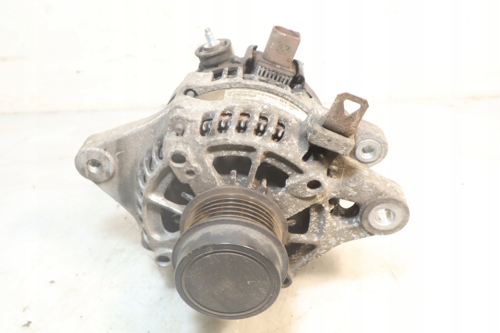 фото №1, Генератор toyota auris ii lift 1.6 ms1042113741