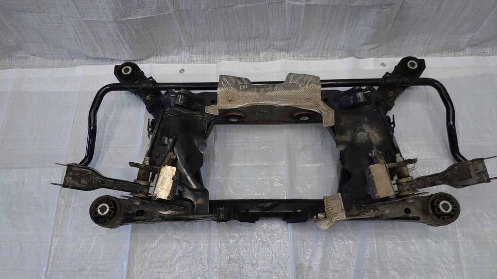 фото №1, Jaguar e-pace подрамник подрамник подрамник балка задняя