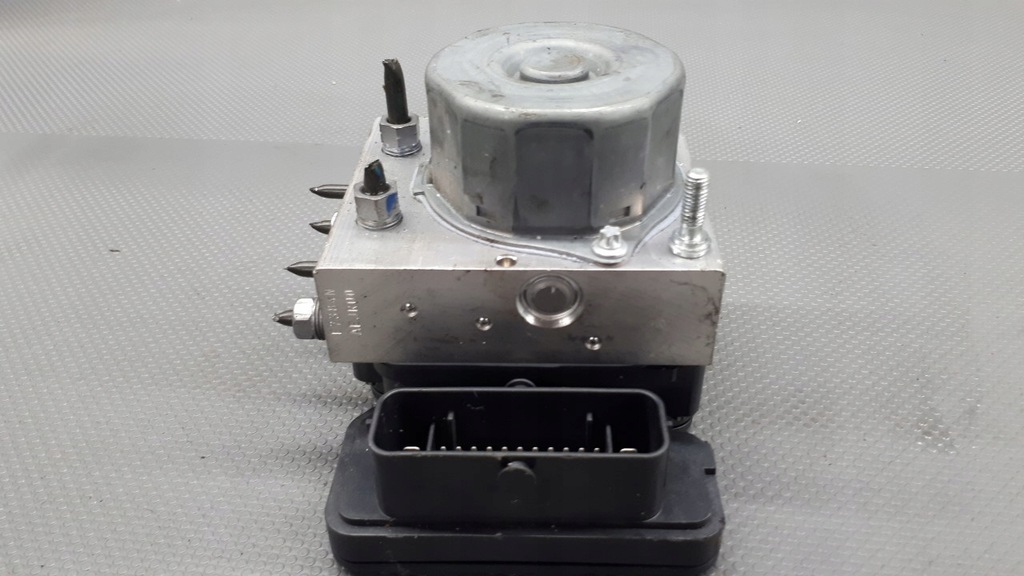 фото №4, 476607341r насос abs renault clio iv 1.5dci