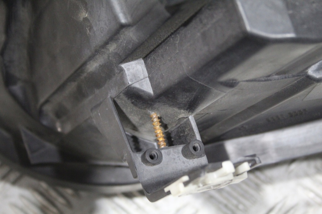 фото №7, Лампа левый перед bmw x1 e84 2990001