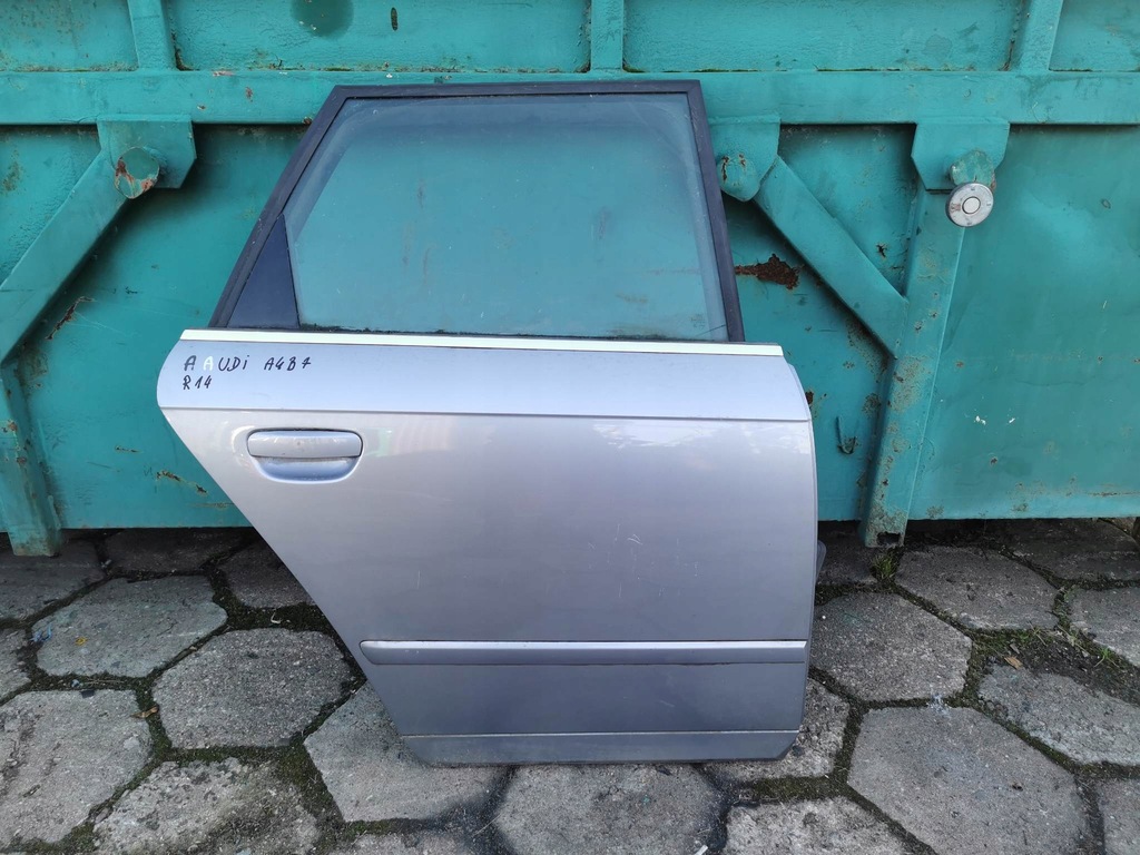 фото №1, Двері правий задня audi a4 b7