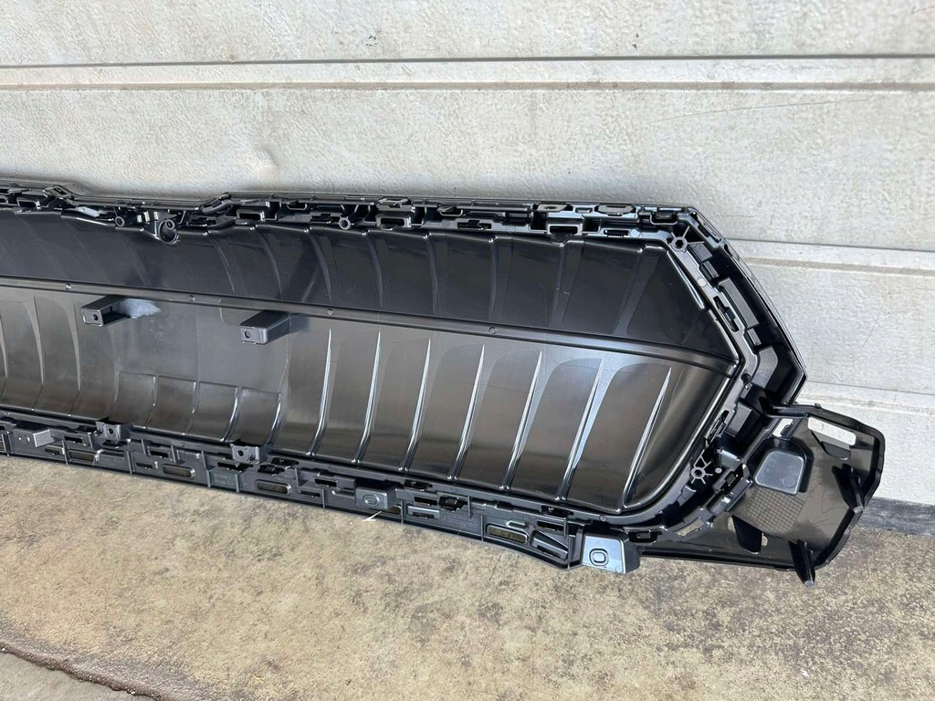 фото №7, Skoda enyaq iv решётка радиатора решётка радиатора передняя часть решётка радиатора 5la853653 metaliczny чёрный