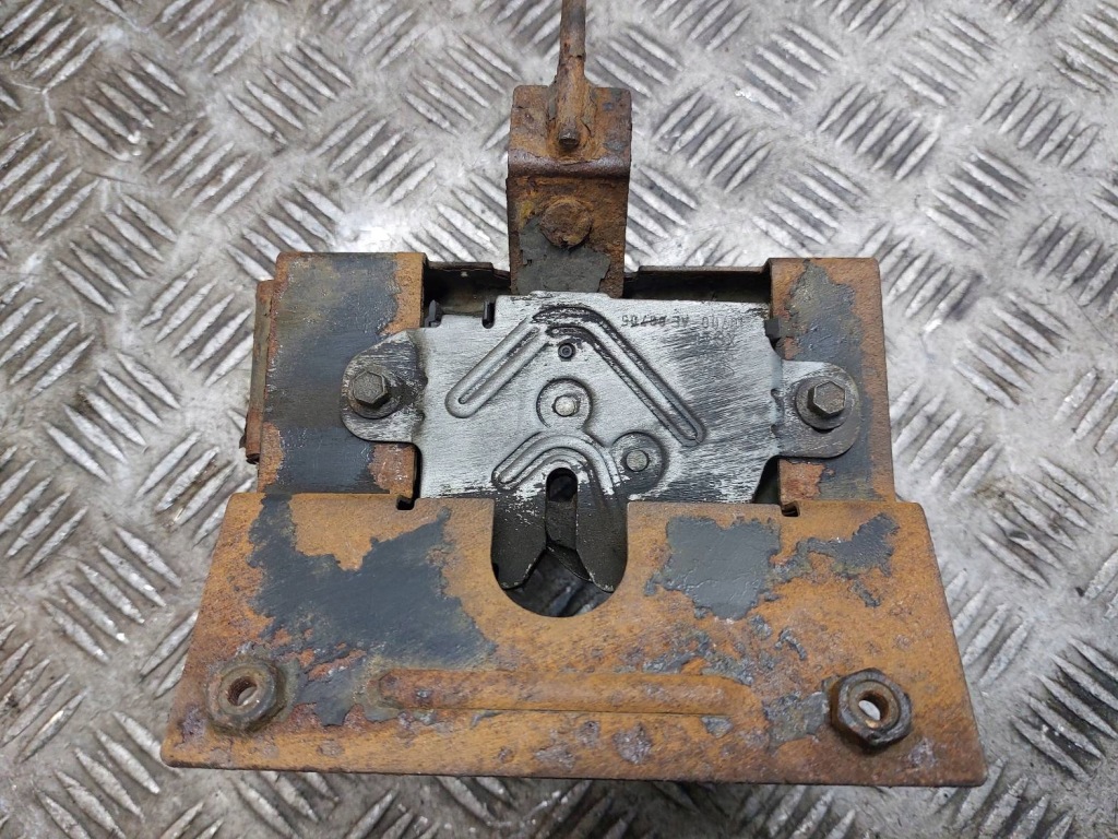 Радіатор повітря інтеркулер + замок капот transit v vi mk5 mk6 Зі Шроту