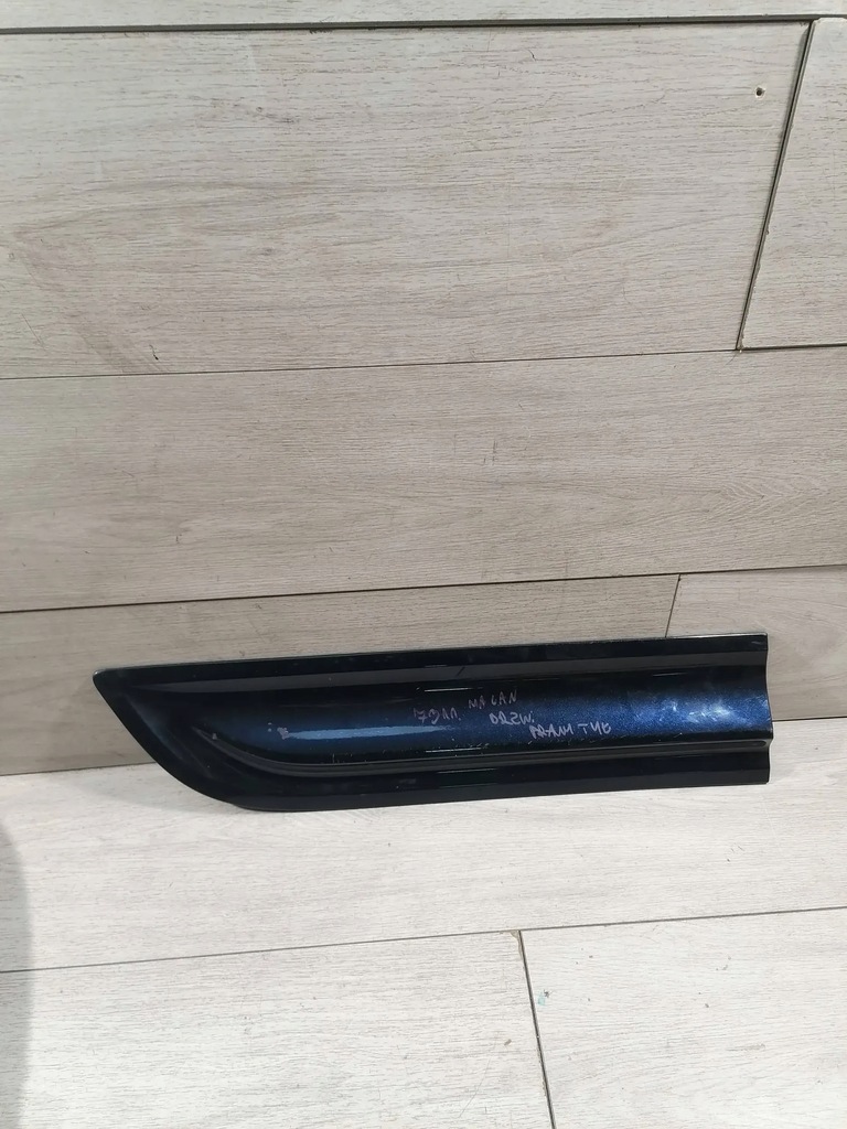 фото №1, Macan молдинг дверь правый задняя 51647400110