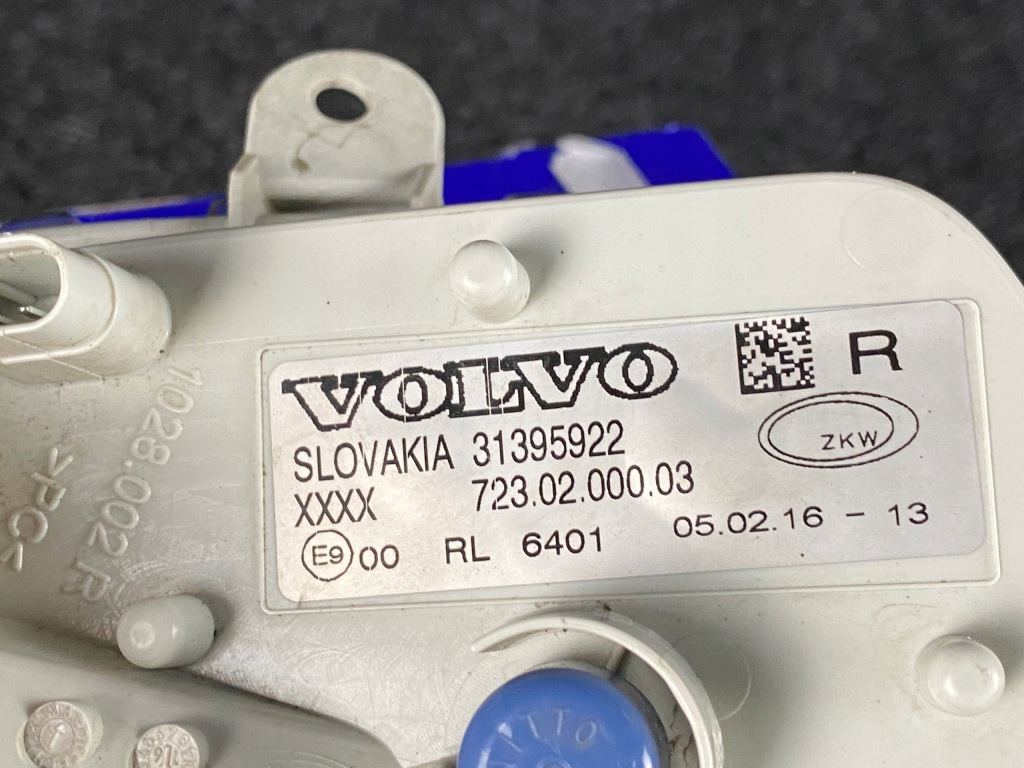 фото №4, Volvo v40 ii протитуманна фара правий перед передній 31395922