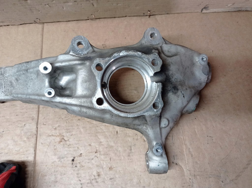 фото №10, Поворотний кулак правий перед bmw g06 g07 g05 x5 x6 x7