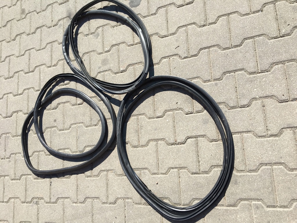 фото №1, Ущільнювачі двері alaskan