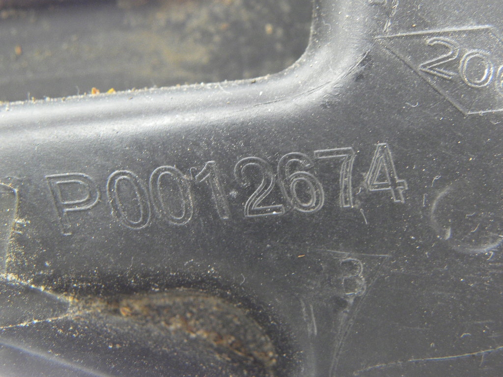 фото №8, Renault laguna iii кріплення бампера передній