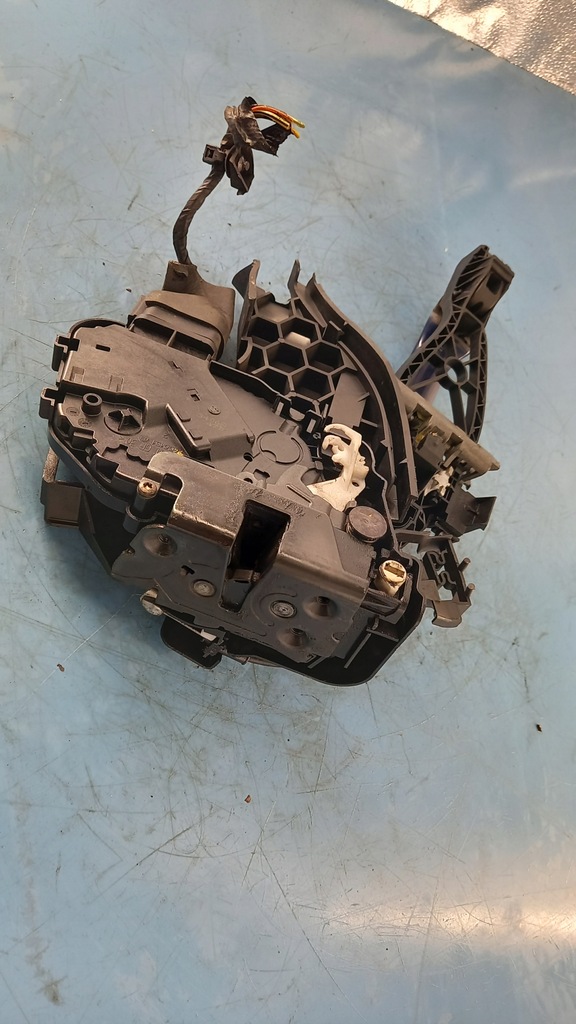 фото №4, Замок правый задняя volvo v50 s40 06r ii 2.0d