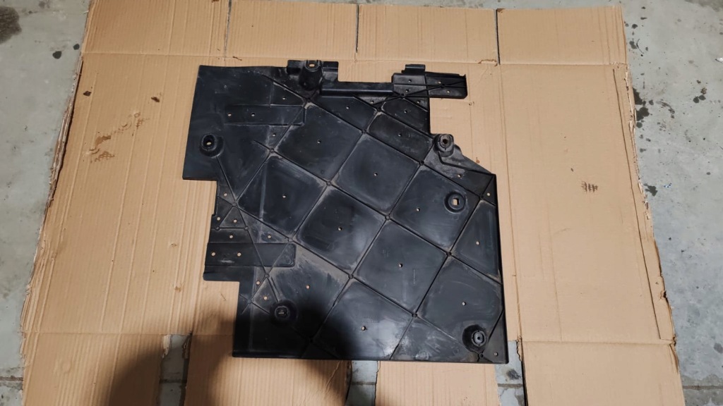 фото №1, Citroen c4 grand picasso ii защита подвеска нижняя правая 9810634580