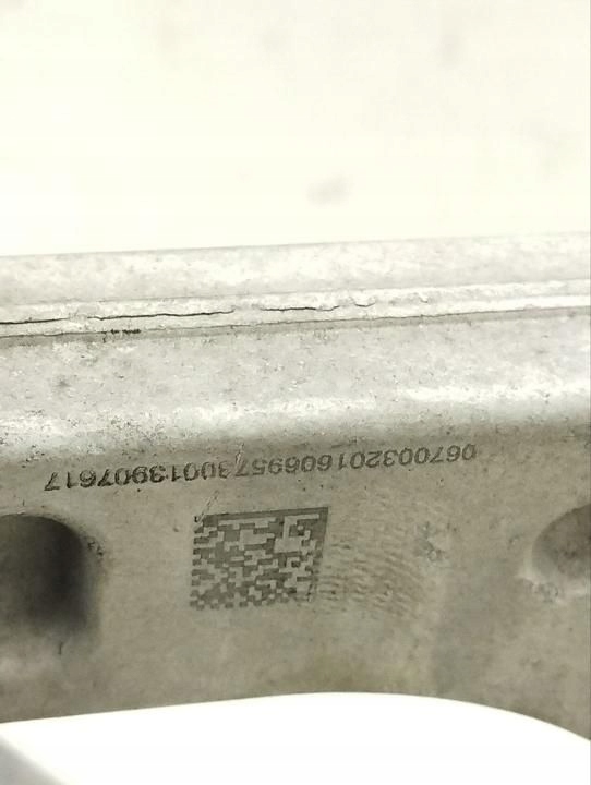 фото №16, Maserati levante 2017 поворотний кулак колеса заднього