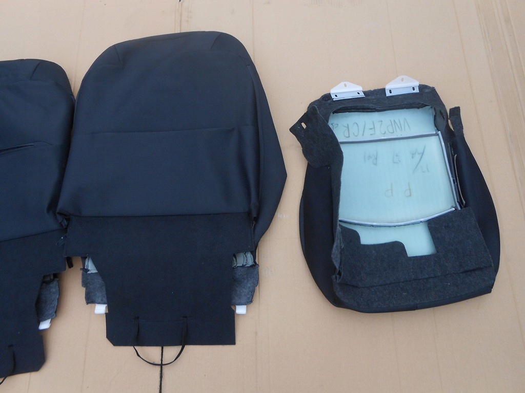 фото №8, Toyota prius iv обшивка сидіння спинка сидіння правого