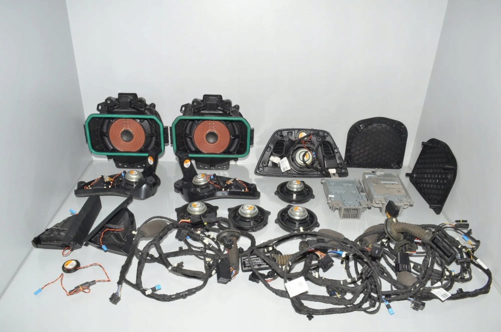 фото №10, Система озвучення bmw x7 g07 9439041 21759822 3.0l 195kw 2019