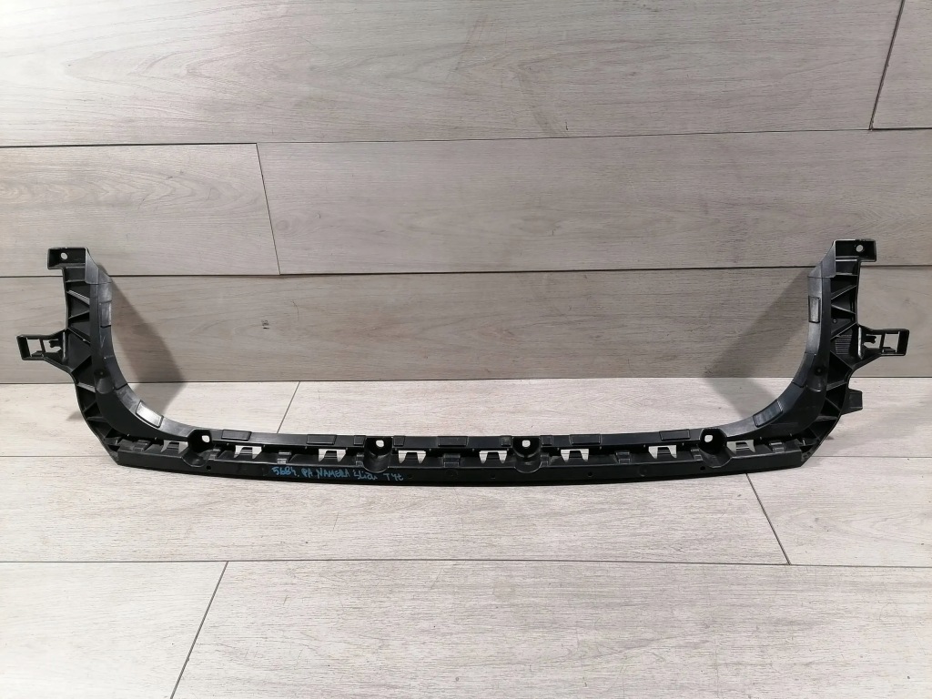 фото №1, Panamera направляющая бампер задняя 974807863