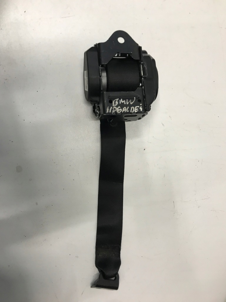 фото №1, Bmw f40 pas безопасности правая задняя