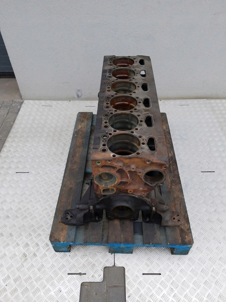 фото №4, Блок двигателя scania r440 pde