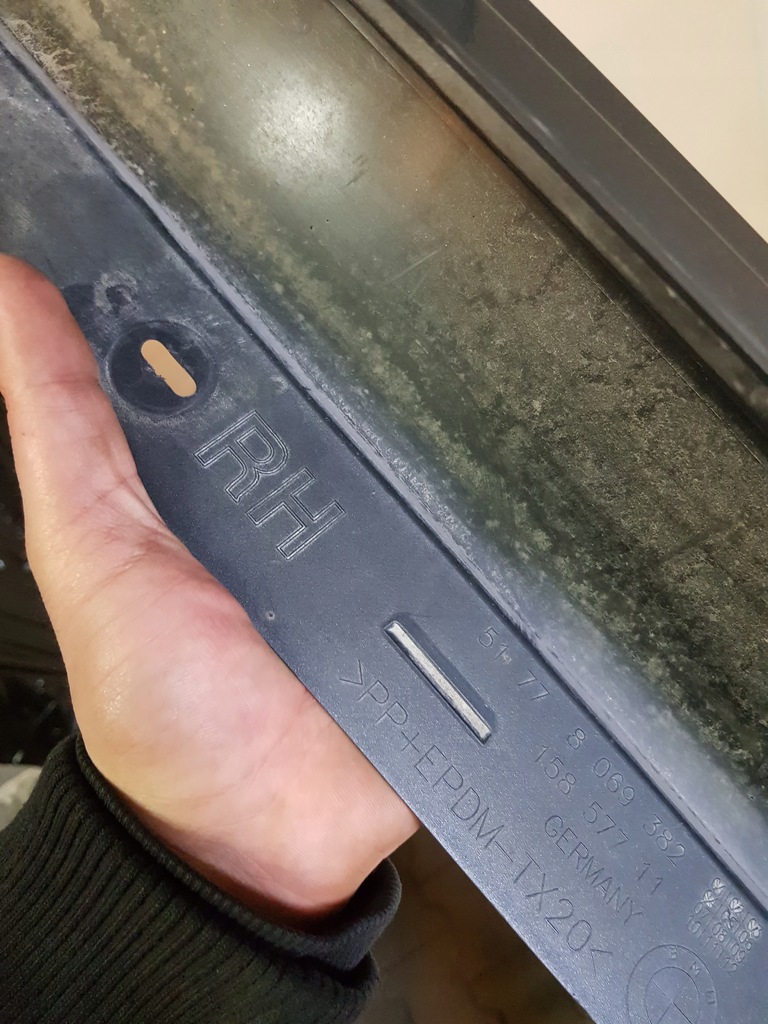 фото №8, Bmw 3 g20 молдинг накладка порог правая