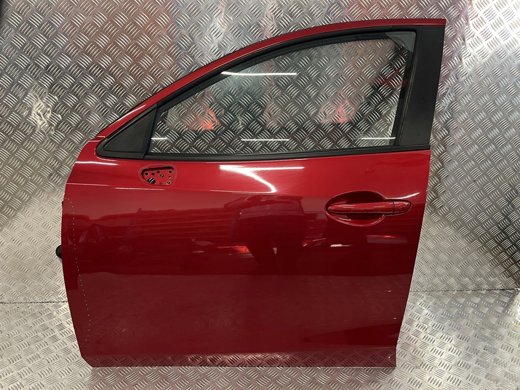 фото №1, Дверь левый перед mazda 2 dj 14- 41v
