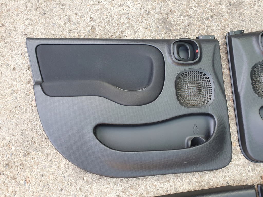 фото №4, Обивка обшивки na дверь fiat panda iii 2012- 5d