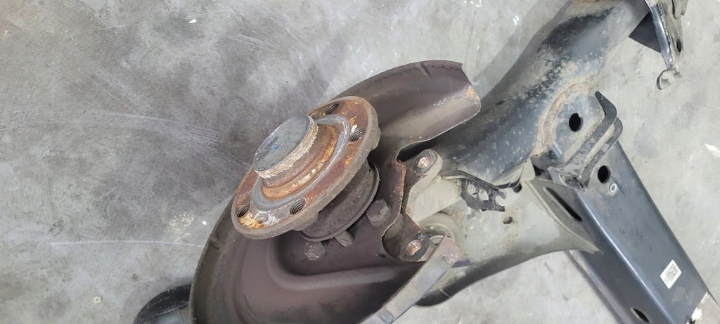 фото №10, A3 8v lift s3 балка подвеска oś задняя 5q0501049ap golf vii