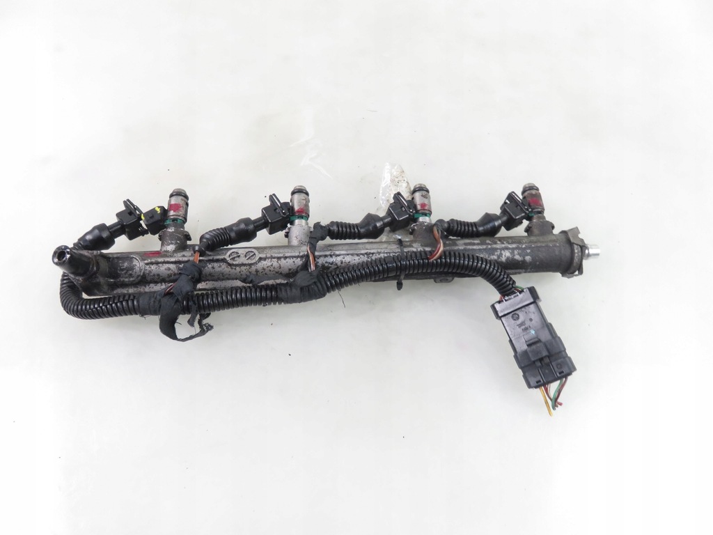 фото №8, Молдинг упорскування fiat stilo 1.6 16v iwp109