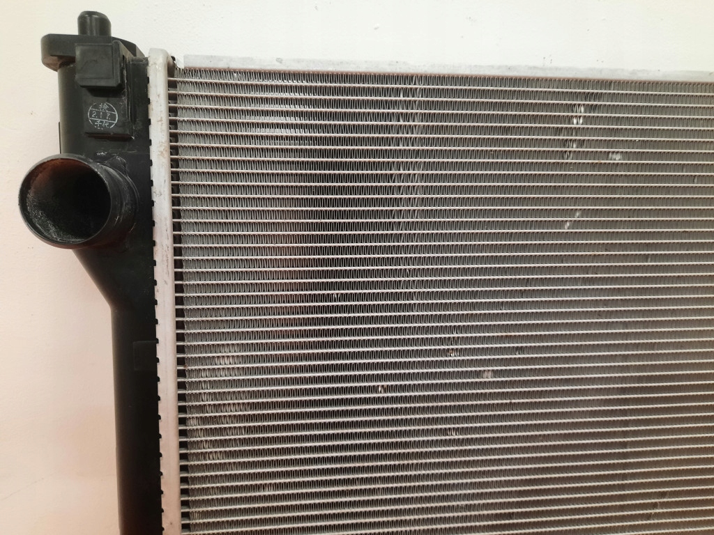 Lexus rx iv 15-22 радиатор воды 422136-7610 Доставка