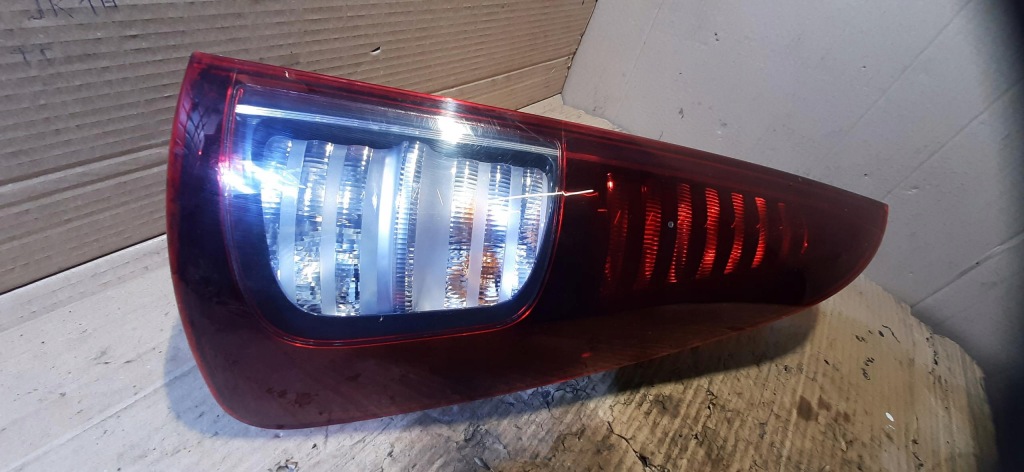 фото №3, Лампа правий задня задня renault espace iv 8200394724