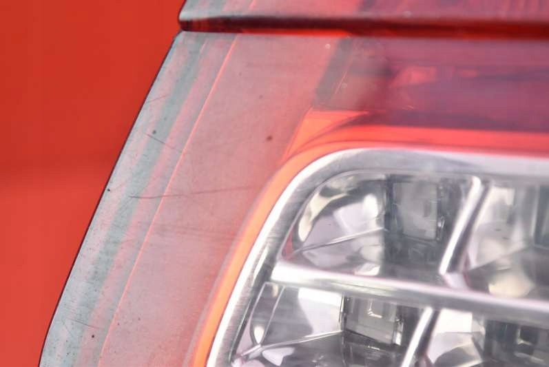 фото №9, Лампа права задня задня 9687582980 citroen c5 ii x7 iii sedan 08-17