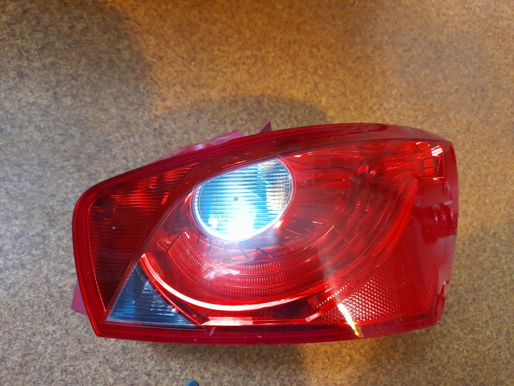 фото №1, P лампа задняя seat ibiza iv 6j4945112b 5drz euro