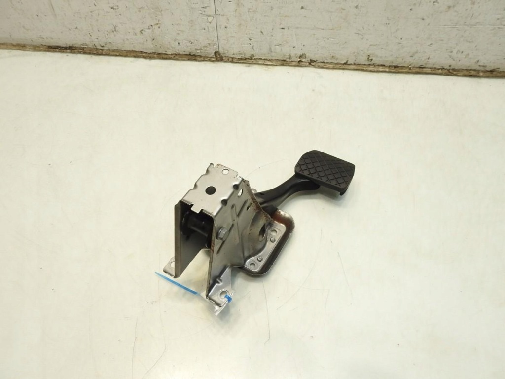 фото №7, Педаль тормоза автоматическая коробка передач vw passat b7 2.0 tdi 1k1721117h