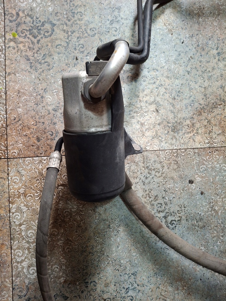 фото №1, Осушувач кондиціонера audi a6 avant 4b5, c5 8d0260197c 1.9l дизель 96kw