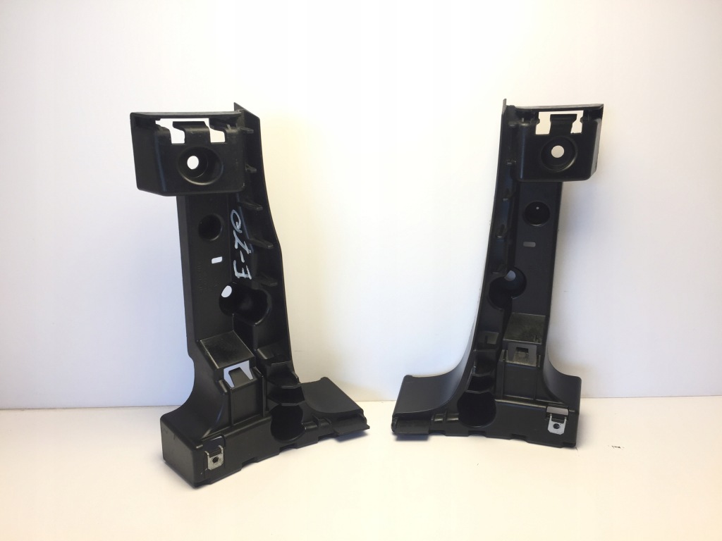 фото №1, Bmw x5 e70 кронштейн направляющая бампера задняя правый левый