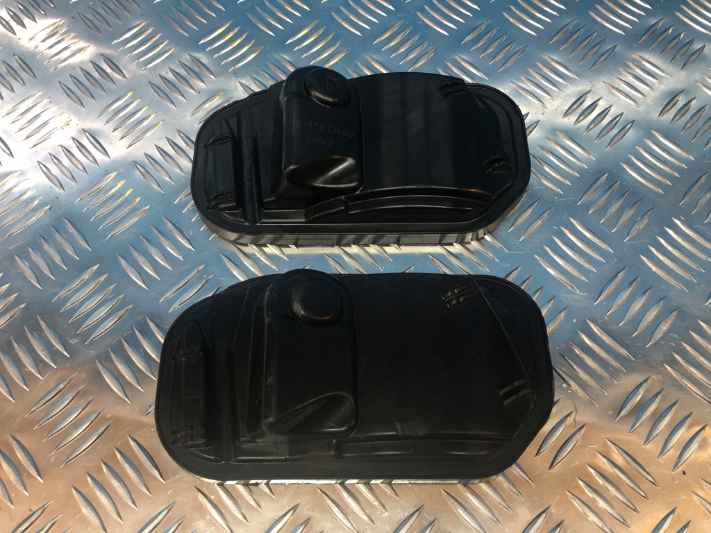 фото №1, Volvo xc60 i заглушка кришка лампи правий перед