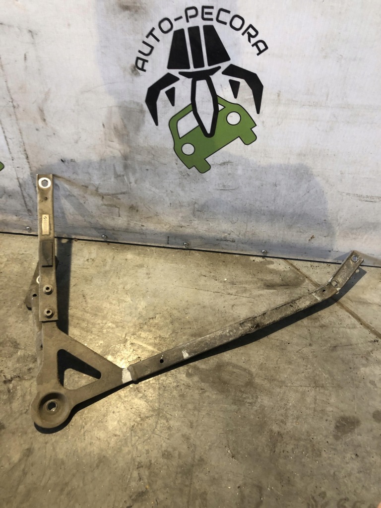 Купить Bmw m2 f22 f87 распорка правая