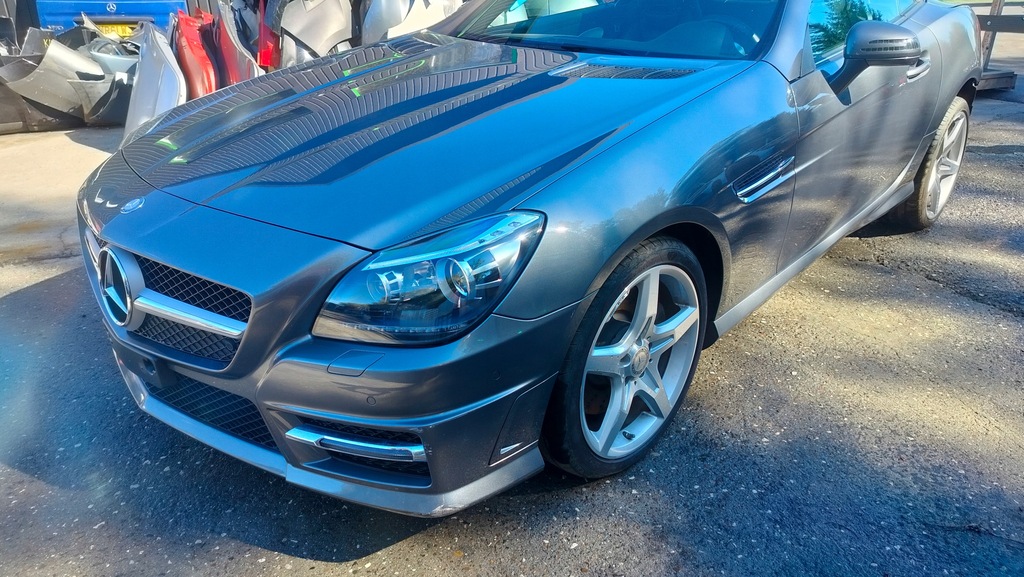 фото №1, Mercedes slk slk300 r172 2.0 cgi amg 11r- бампер капот kompletny перед 992