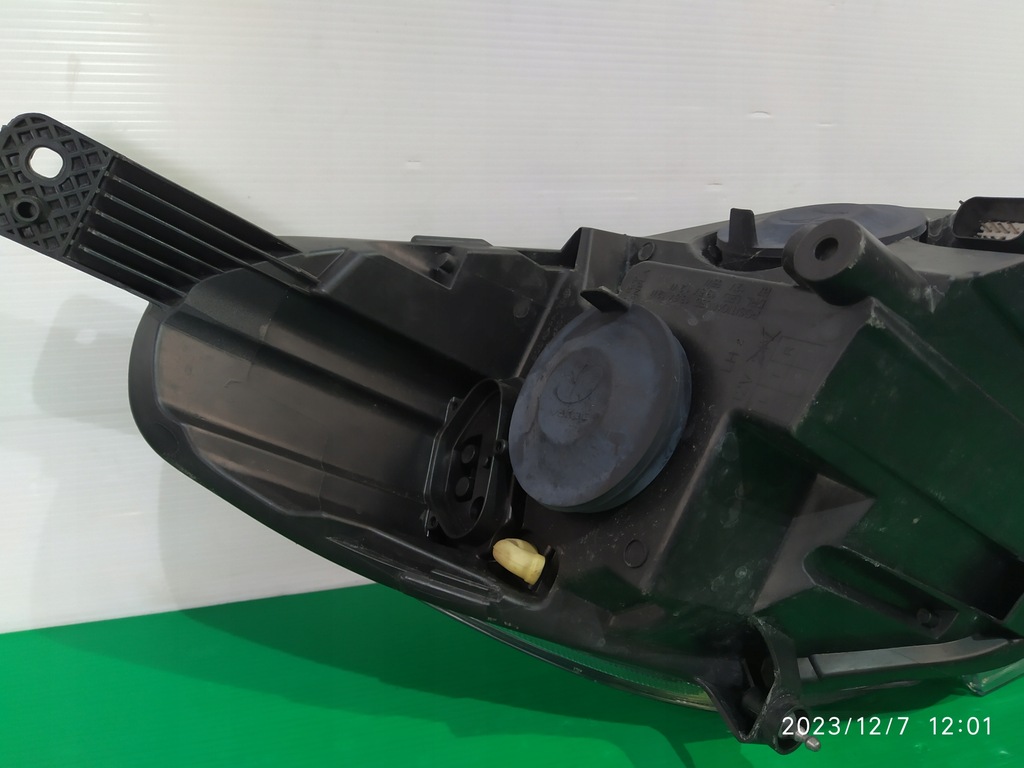 фото №8, Лампа лівий перед ford fiesta mk8 h1bb-13w030