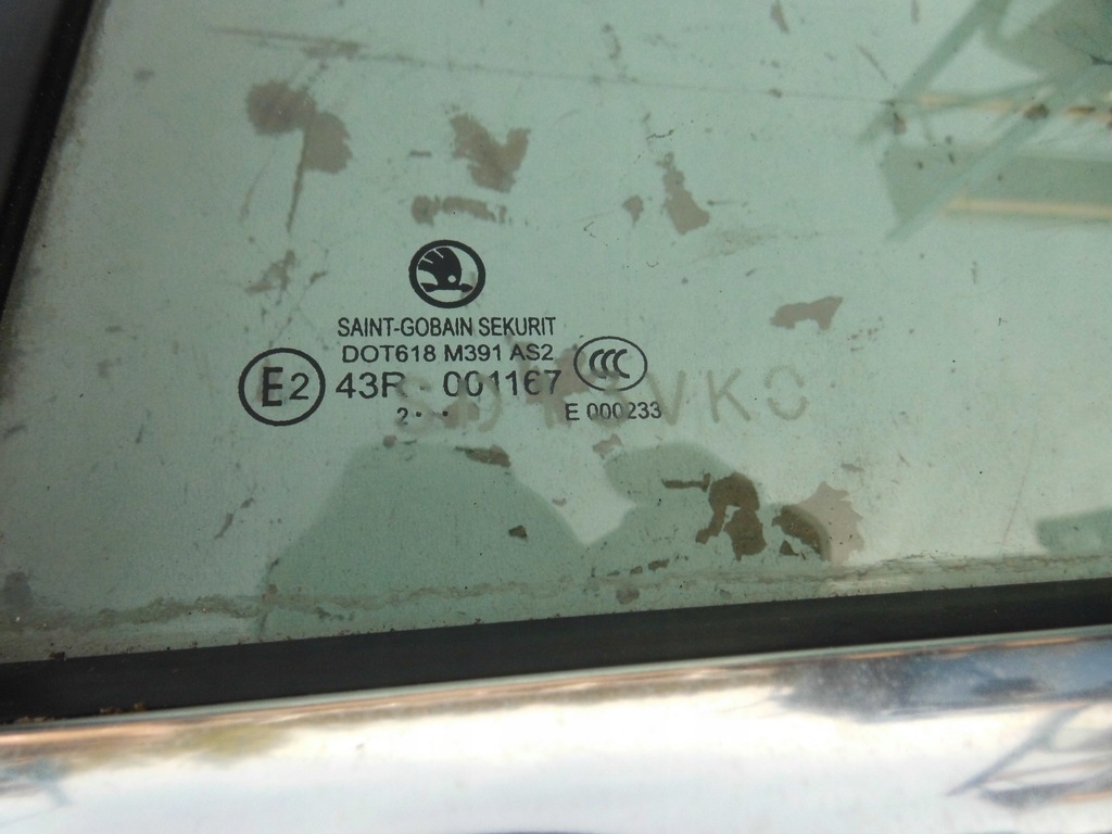 фото №11, Прокладка рамки дверь стекло хром skoda superb ii sedan левая задняя оригинал